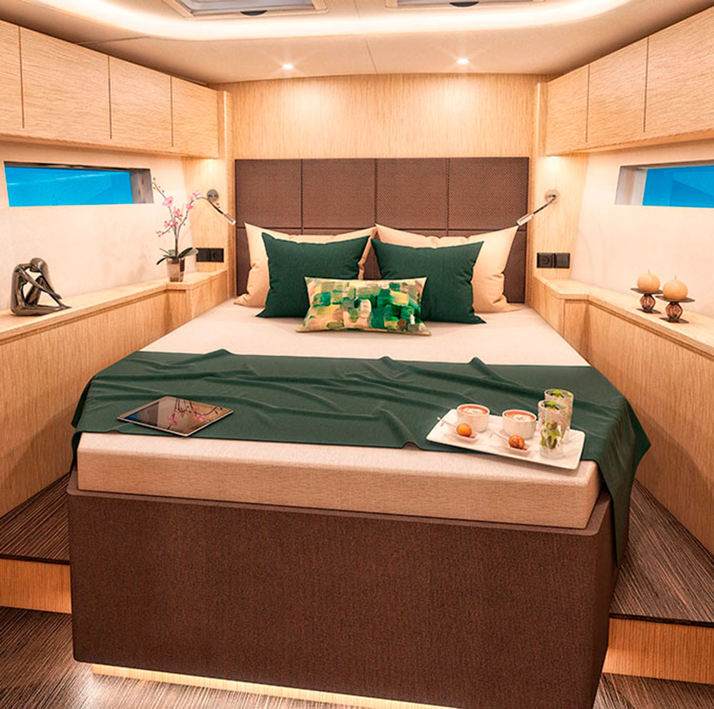 Bavaria C57 - Interior view of the Owner Cabin